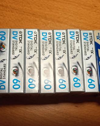digital  mini video cassette TDK e JVC da 60 min