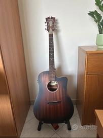 Chitarra acustica D’Angelico