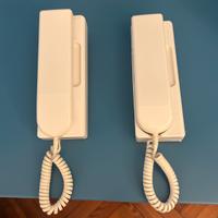 Coppia citofoni Urmet bianchi da parete