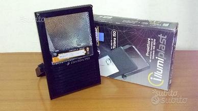 Faro illuminazione uso esterno 150w