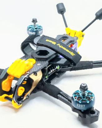 DRONE FPV Mario F722 2207