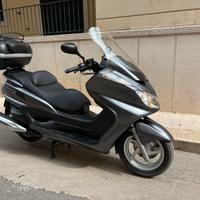 Yamaha Majestic  400 - 10.000 KM otti condizioni