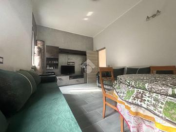 2 LOCALI A RESCALDINA