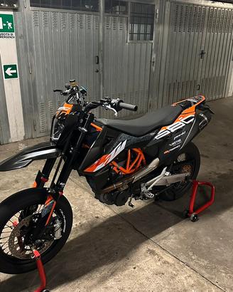 KTM 690 smcr A2