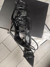 Scarpe col tacco versace