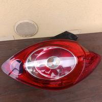 FARO POSTERIORE DESTRO FORD KA