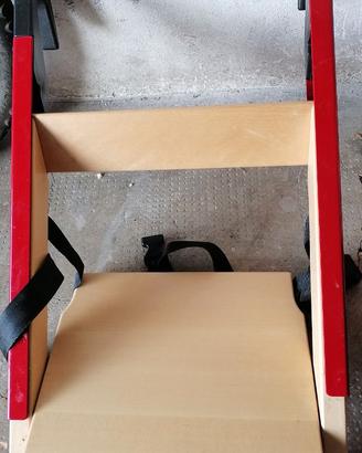 Seggiolino per bimbi a tavola Minui HandySitt
