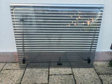 Vetro Dometic Seitz S4 700x600 camper caravan