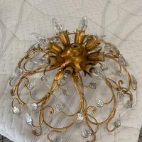 Lampadario in foglia d’oro