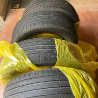 4 pneumatici Goodyear 205/60 R16