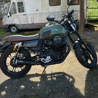 MOTO GUZZI V7 Stone III