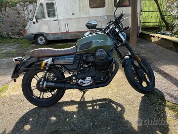 MOTO GUZZI V7 Stone III