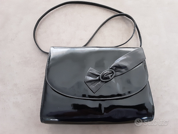 Borsa donna in vernice nera