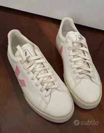 Scarpe Veja