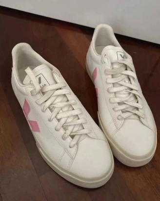 Scarpe Veja