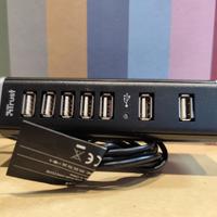 TRUST HUB USB 2.0 7 PORTE PYRAMID 15140 CON ALIMEN
