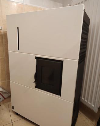 stufa pellet 7 kw slim Completa di tubazioni 