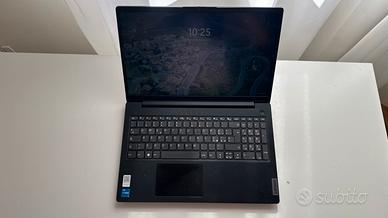 Lenovo V15 G3 i5 12ª gen 8GB SSD 256GB 15,6"
