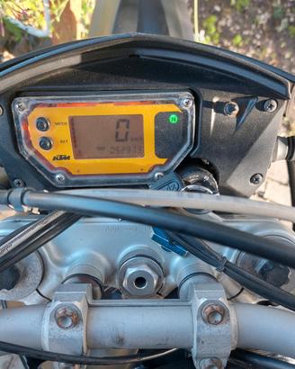 Ktm 640 lc4 - 2006