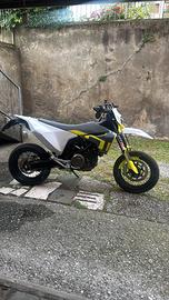 Husqvarna 701 Sm 2022