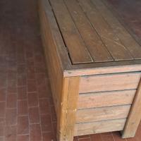 Panca contenitore in abete