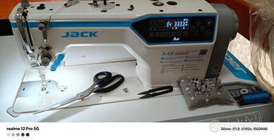 macchina per cucire jack