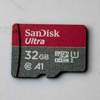 MICRO/SD SANDISK  DA 32 GB + ADATTATORE