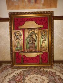 TRITTICO IN LEGNO INTAGLIATO E INCORNICIATO