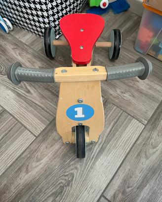 Bici di legno
