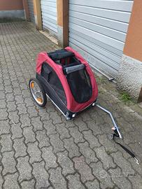 Trixie Trailer medio