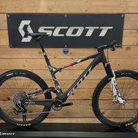 SCOTT  Spark RC World Cup EVO '25 Tg. XL usata