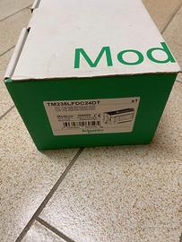 Plc codice TM238LFDC24DT marca Schneider Electric