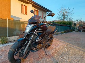 Kawasaki ER 6N - 2011