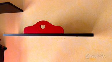 Mensole legno artigianali camera bambino con cuore