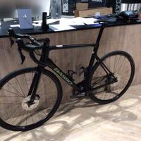 Basso Astra Ultegra Disc