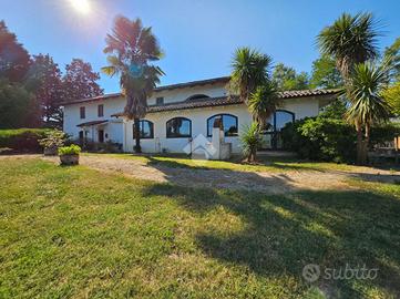 VILLA SINGOLA A VINCHIO