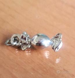 Ciondolo a forma di caramella