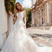 Abito da sposa tg IT 42 NUOVO usato solo in prova