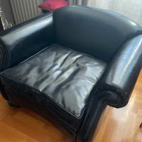 Poltrona in pelle nera Doimo Sofas