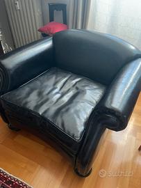 Poltrona in pelle nera Doimo Sofas