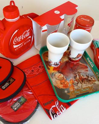 Lotto di gadget pubblicitari Coca Cola