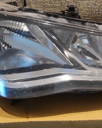 fari anteriori Alogeni per Seat Leon 5f 