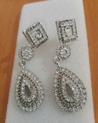 orecchini bijotteria con Swarovski 