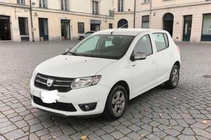 Dacia Sandero 1,2 benzina 75cv 
