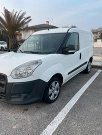 Fiat dobló