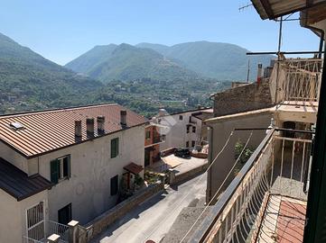4 LOCALI A SUBIACO