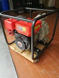 pompa a motore autodescante 
