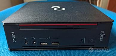 Fujitsu Esprimo Q556