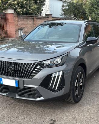 Peugeot 2008 1.2 HYBRID Allure 145cv E-DCS6