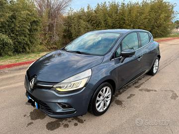 Renault clio 1.2 benzina